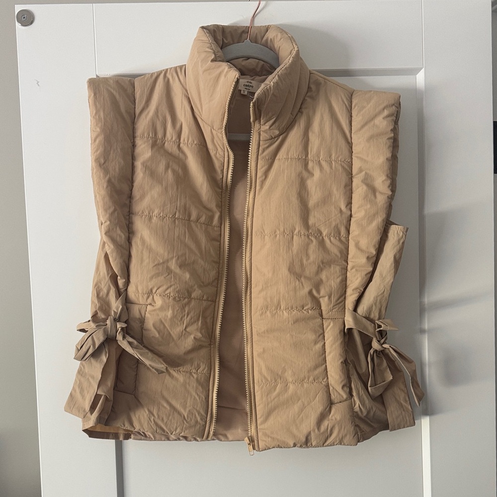 Entro Beige Quilted Women's Vest